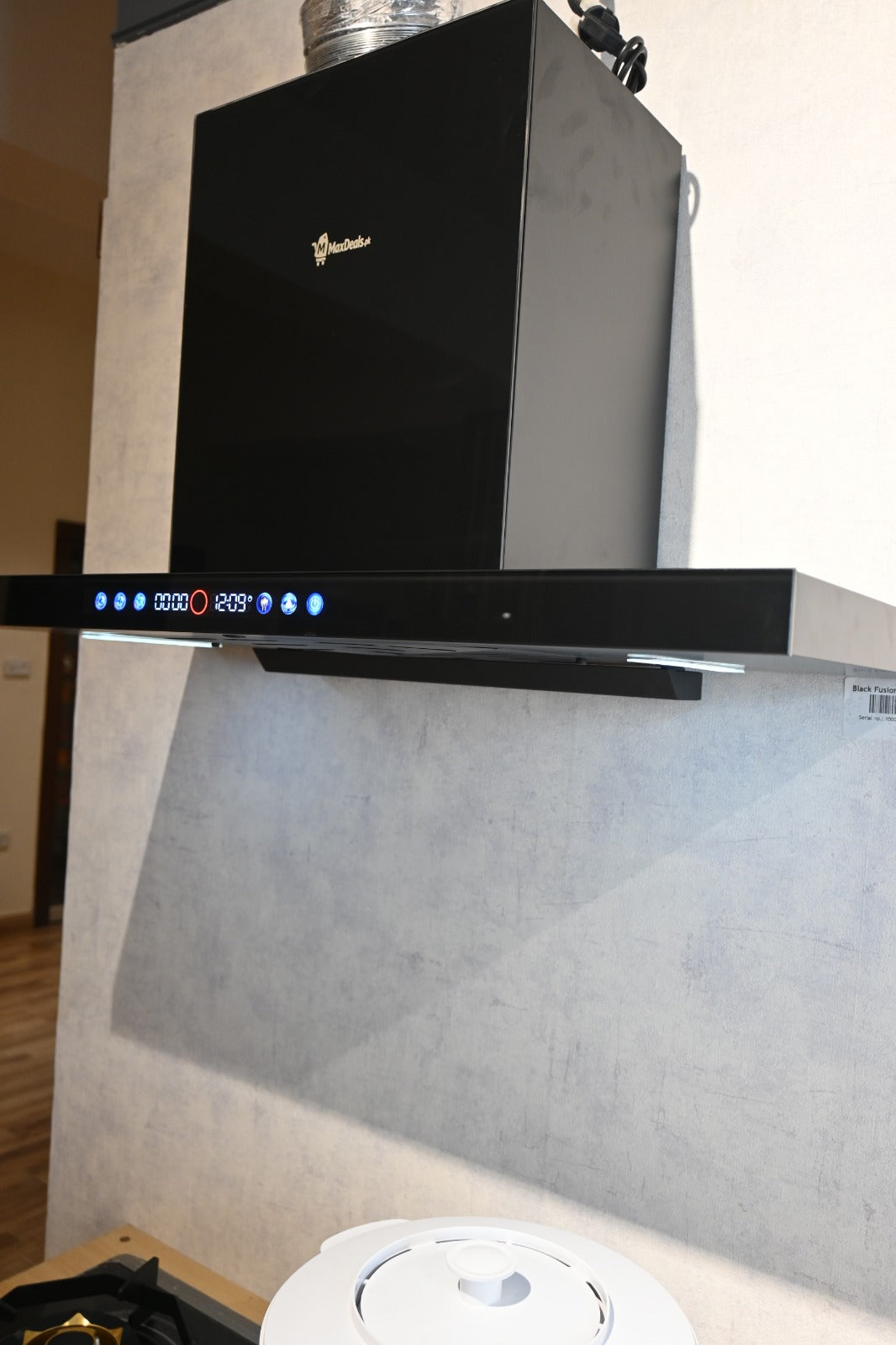 Black Fusion 11 Hood | Exchange Offer – Save Rs.10,000 | Auto Clean Kitchen Chimney