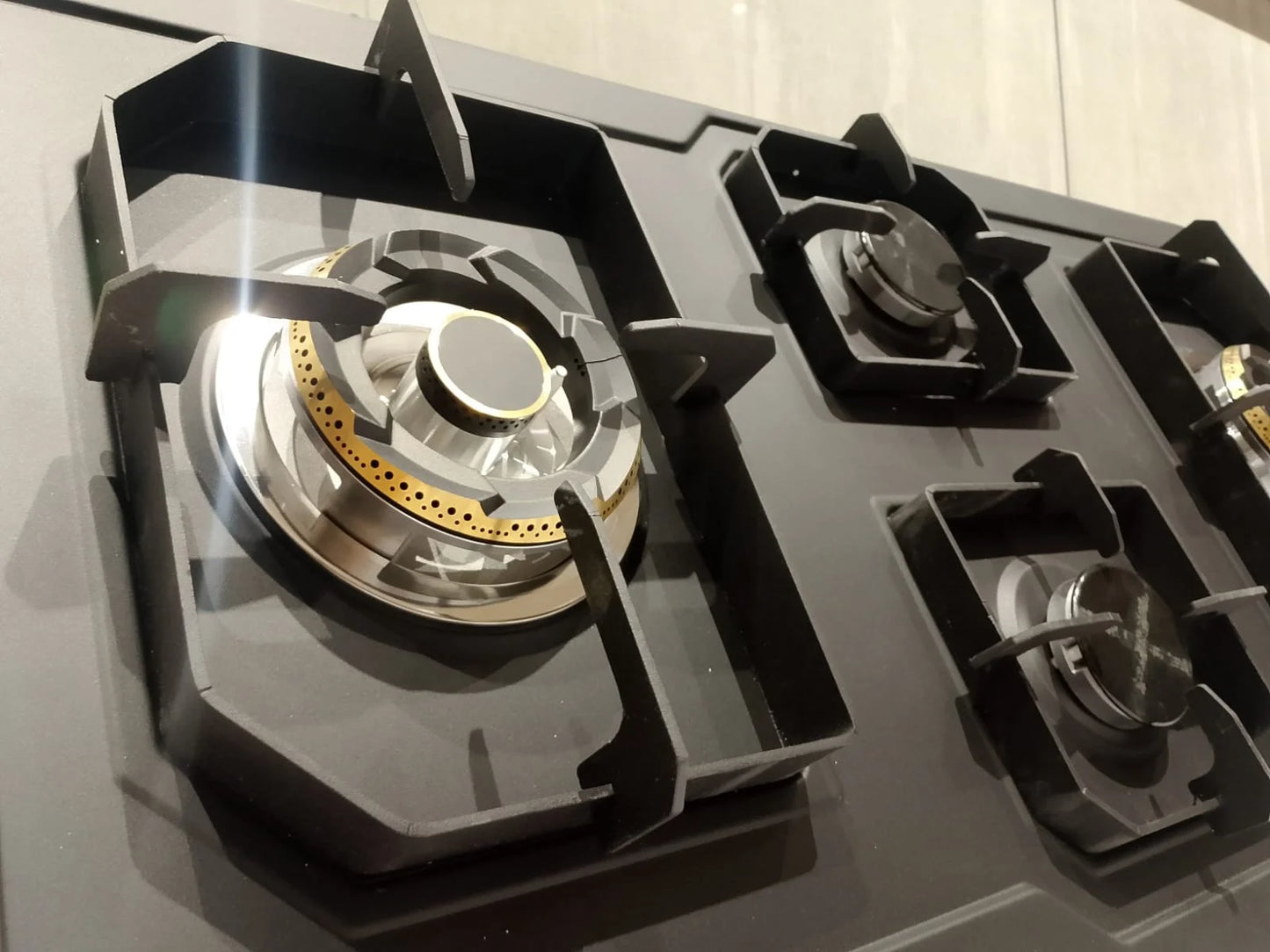 Ford Model 12 Black Tempered Glass Hob 4 Burner Top View Pakistan